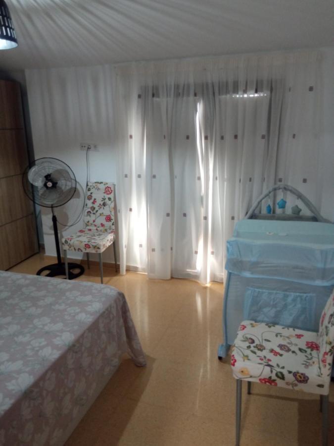 Vivienda De 80M Cuadrados A Dos Minutos Del Mar Apartment Вилахойоса Екстериор снимка